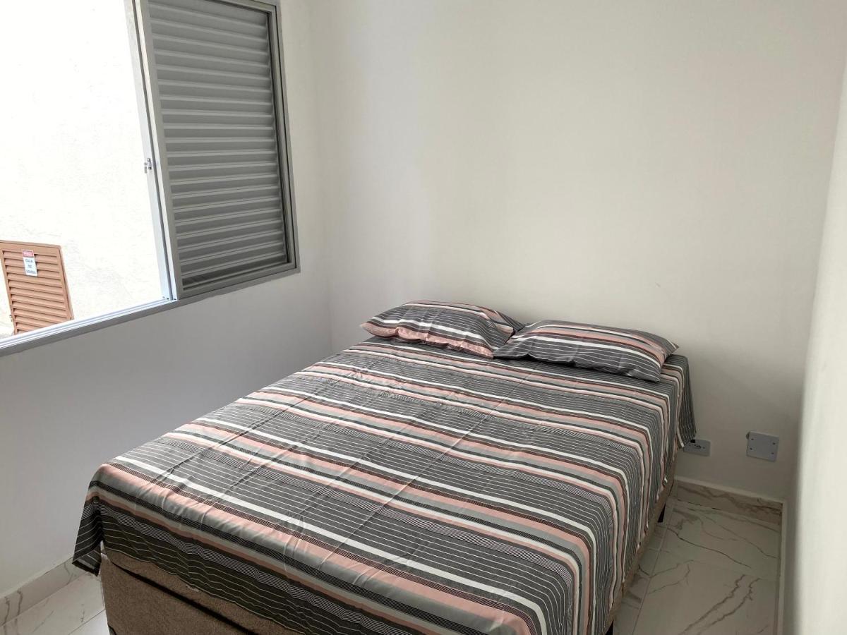 Studio Na Praia Da Enseada Гуаружа Екстериор снимка